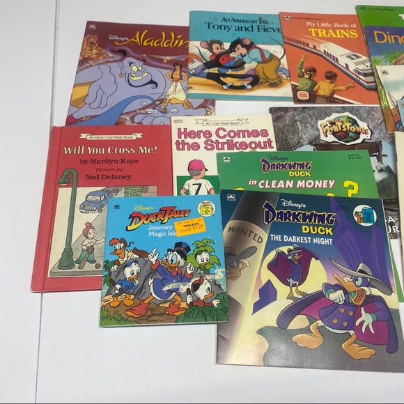 14 Books paperback books every boy would love Great variety for the young reader - Picture 2 of 8